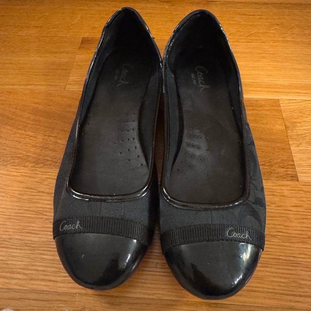 Coach Women's Black Flats - Patent Cap Toe - Size 8.5